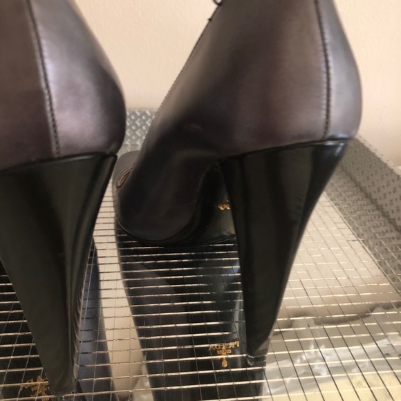 PRADA Gunmetal Grey Diamond Heels Size 40 - Picture 2 of 6